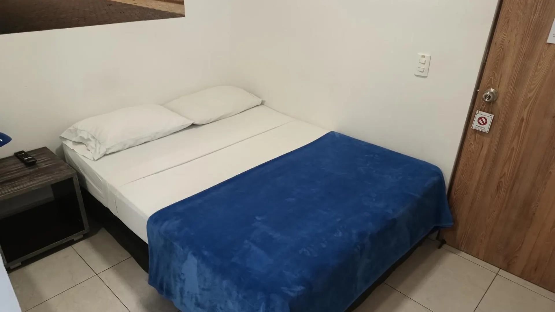 Hotel Air Guest House - con Desayuno&Jacuzzi Social Medellín